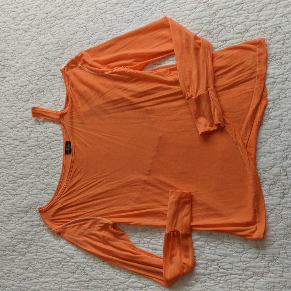 Splitsfiftynine, orange, Medium, pullover, workout, athletic leisure top.